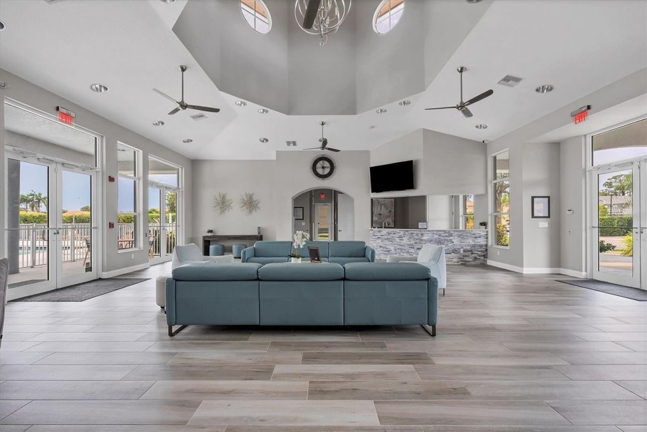 7119 67th Terrace E, Bradenton, FL 34203 Photo
