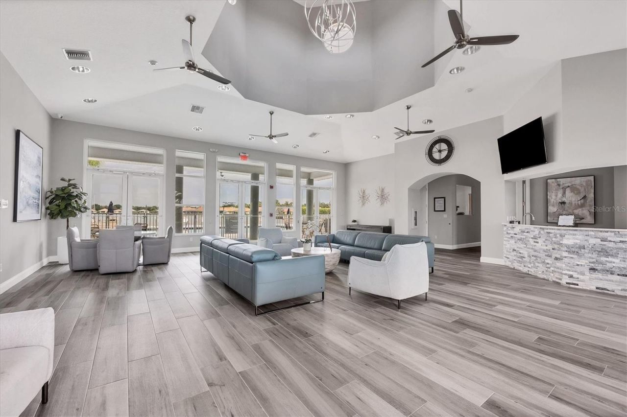 7119 67th Terrace E, Bradenton, FL 34203 Photo