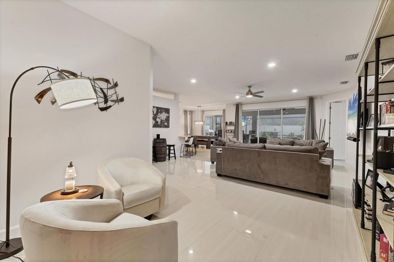 7119 67th Terrace E, Bradenton, FL 34203 Photo