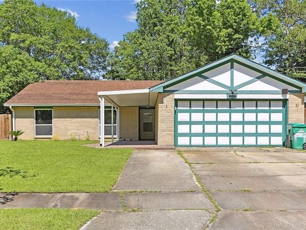 303 CLEARWOOD Drive, Slidell, LA 70458