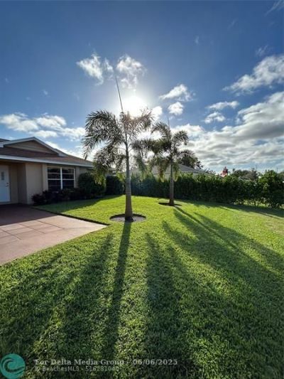 2232 SE Longhorn Ave, Port Saint Lucie, FL 34952 Photo