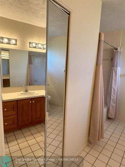 2232 SE Longhorn Ave, Port Saint Lucie, FL 34952 Photo