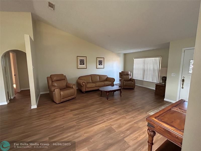 2232 SE Longhorn Ave, Port Saint Lucie, FL 34952 Photo