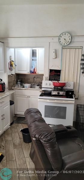 2441 NW 104th Street, Miami, FL 33147 Photo