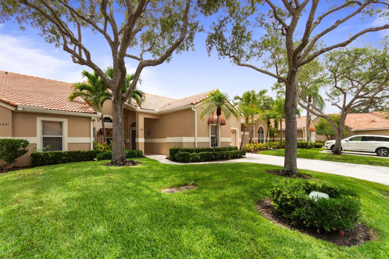 1302 Mahogany Place, Palm Beach Gardens, FL 33418 Photo
