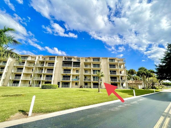 901 SW Seafarer Circle, Unit 202, Jupiter, FL 33477