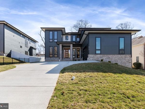 4017 WOODLAND ROAD, ANNANDALE, VA 22003