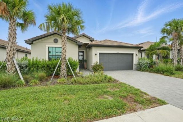 13952 Hunter Oak Dr, Fort Myers, FL 33913 Main Photo