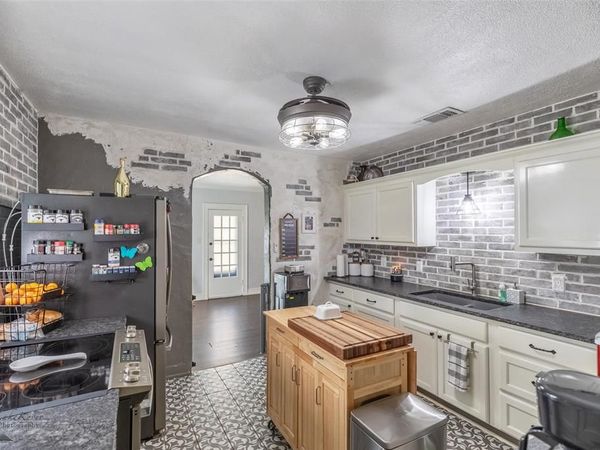 202 E Ross Street, Rising Star, TX 76471