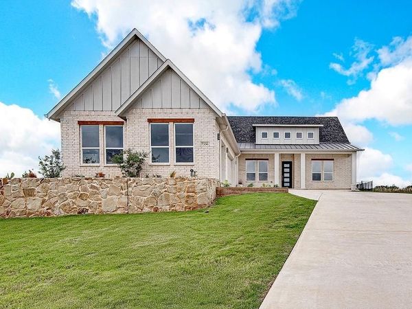 7336 Saint Augustine Drive, Cleburne, TX 76033