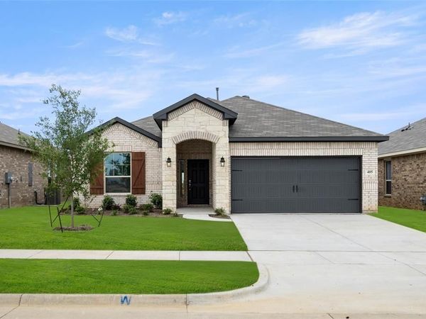 405 Choctaw Drive, Cleburne, TX 76033