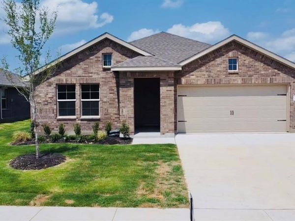 380 WILDROSE Circle, Cleburne, TX 76033