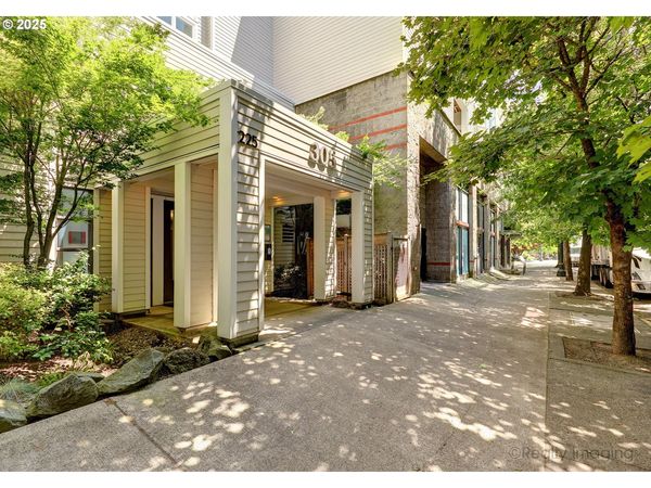 305 S MONTGOMERY ST, Unit 404, Portland, OR 97201