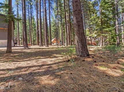 1871 Normuk Street, South Lake Tahoe, CA 96150 Photo