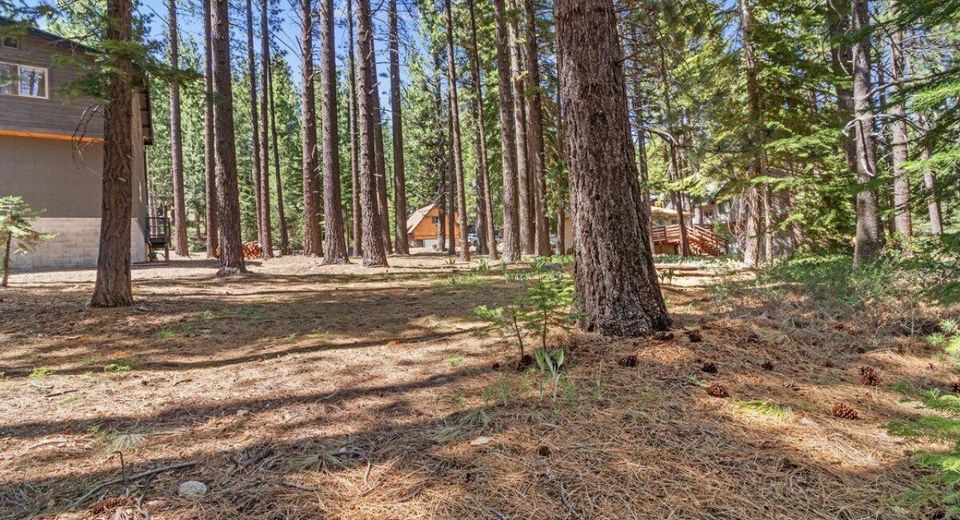 1871 Normuk Street, South Lake Tahoe, CA 96150 Photo