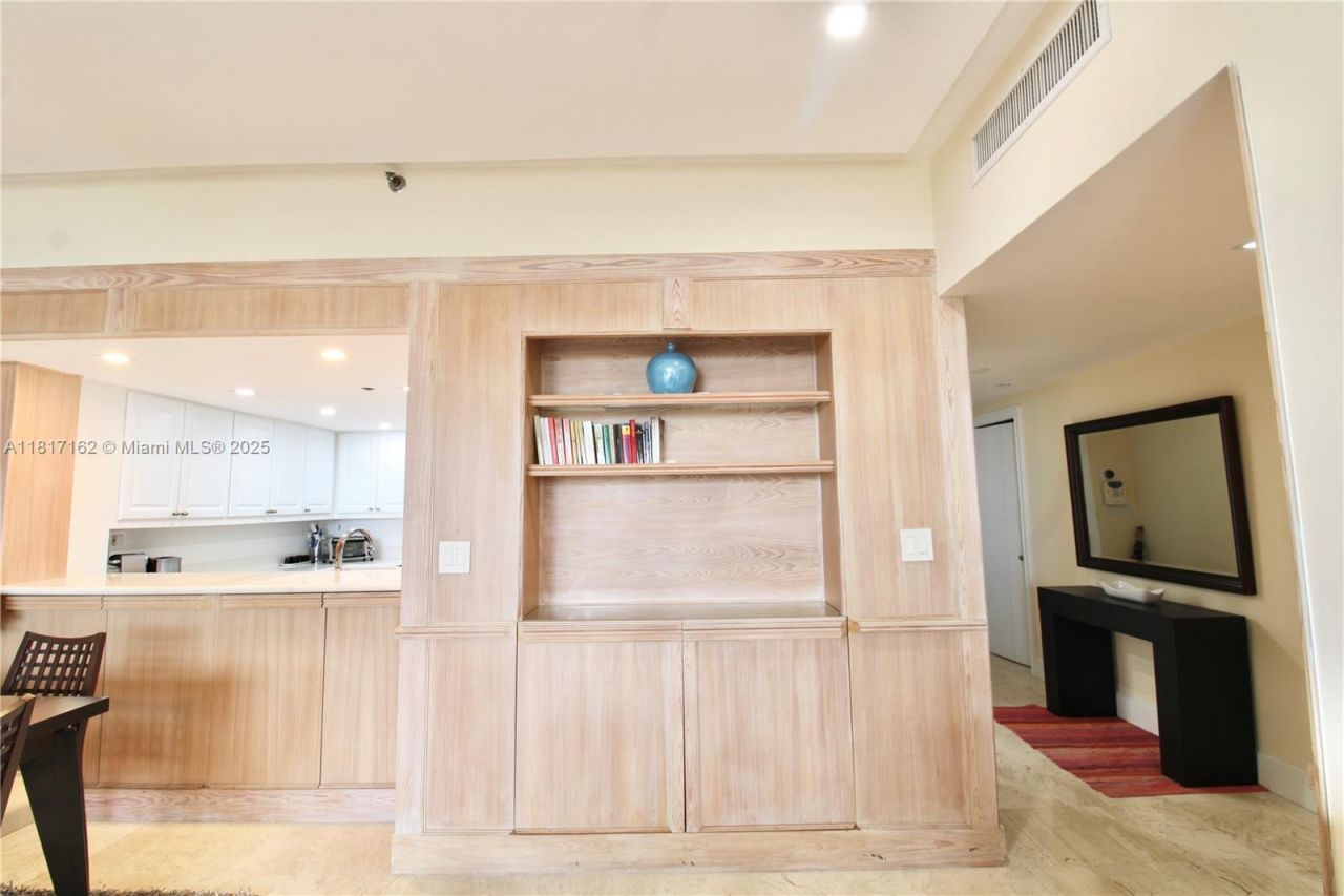 151 Crandon Blvd, Unit 702, Key Biscayne, FL 33149 Photo