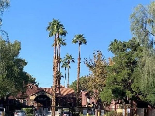 4050 Pacific Harbors Drive, Unit 149, Las Vegas, NV 89121