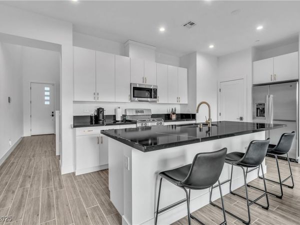 2699 Chance Canyon Street, Henderson, NV 89044