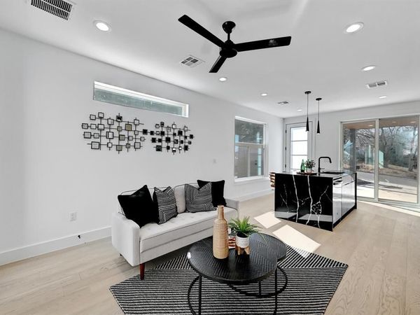 1117 Lawson LN, Unit 2, Austin, TX 78702