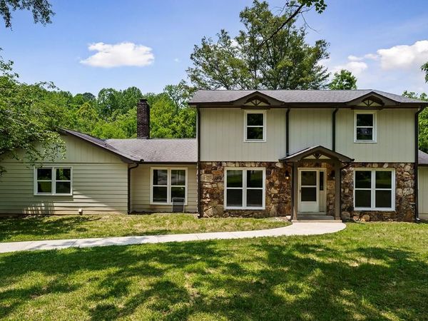 1409 Robert Ln, Cookeville, TN 38506