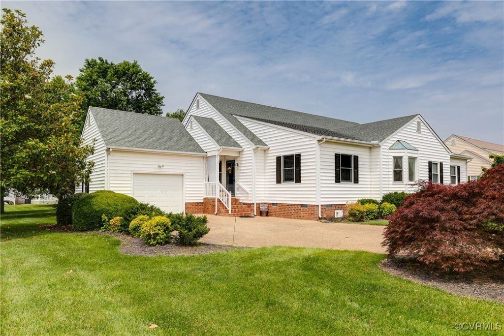 125 Prestige Place, Colonial Heights, VA 23834 Main Photo