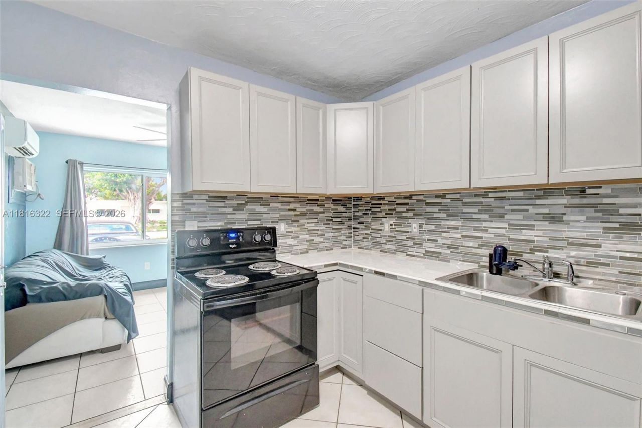 6336 SW 22nd St, Miramar, FL 33023 Photo