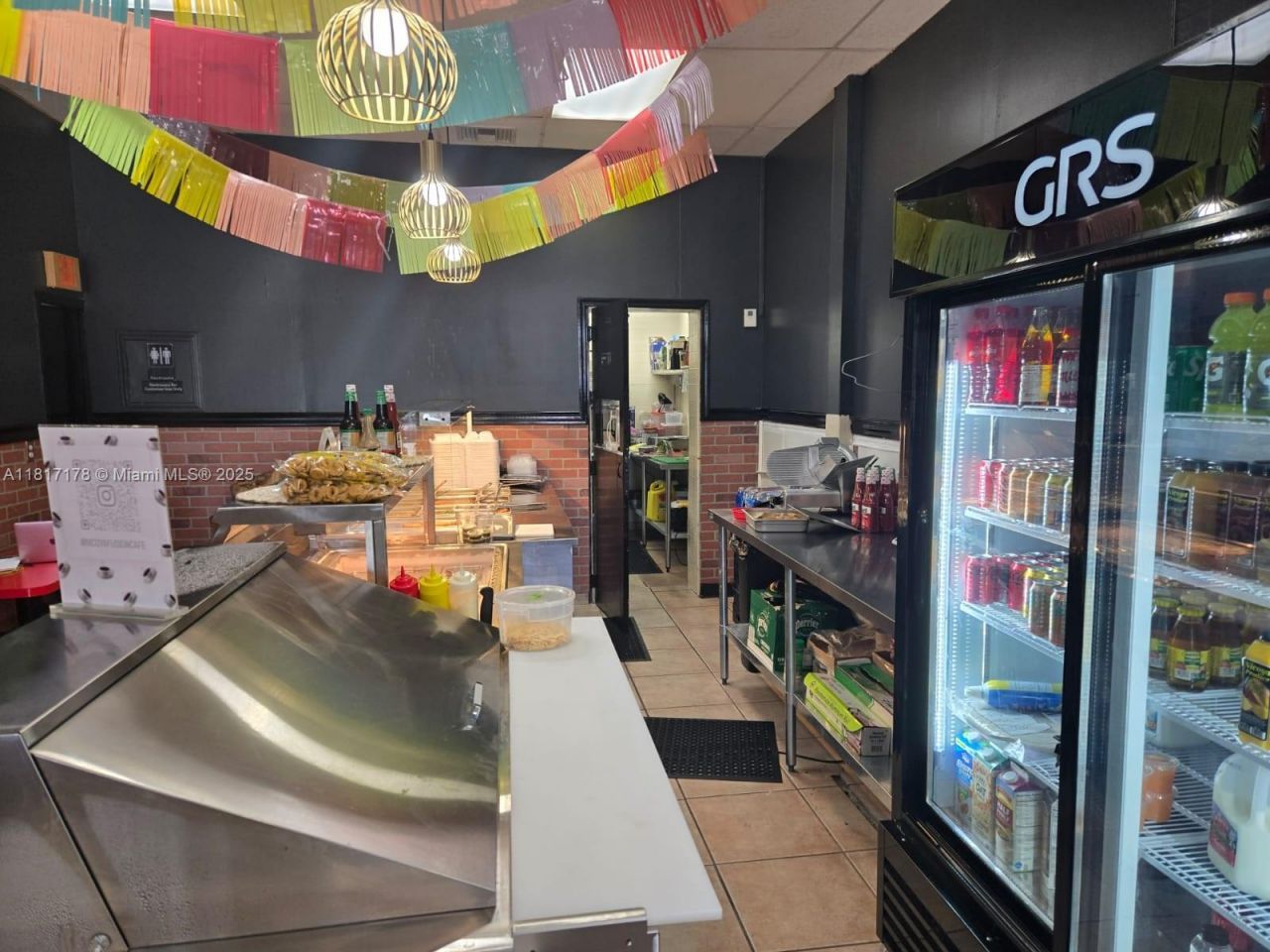 1426 W 49 St, Hialeah, FL 33012 Photo