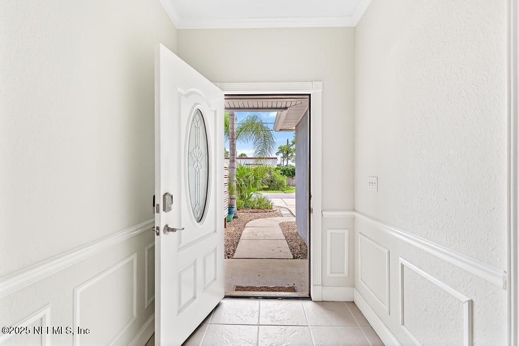 66 W 14th Street, Atlantic Beach, FL 32233 Photo