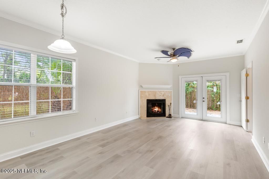 66 W 14th Street, Atlantic Beach, FL 32233 Photo