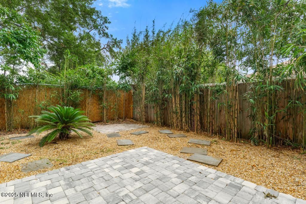 66 W 14th Street, Atlantic Beach, FL 32233 Photo