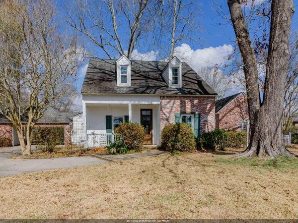 14513 N Majestic Oaks Pl, Baton Rouge, LA 70810