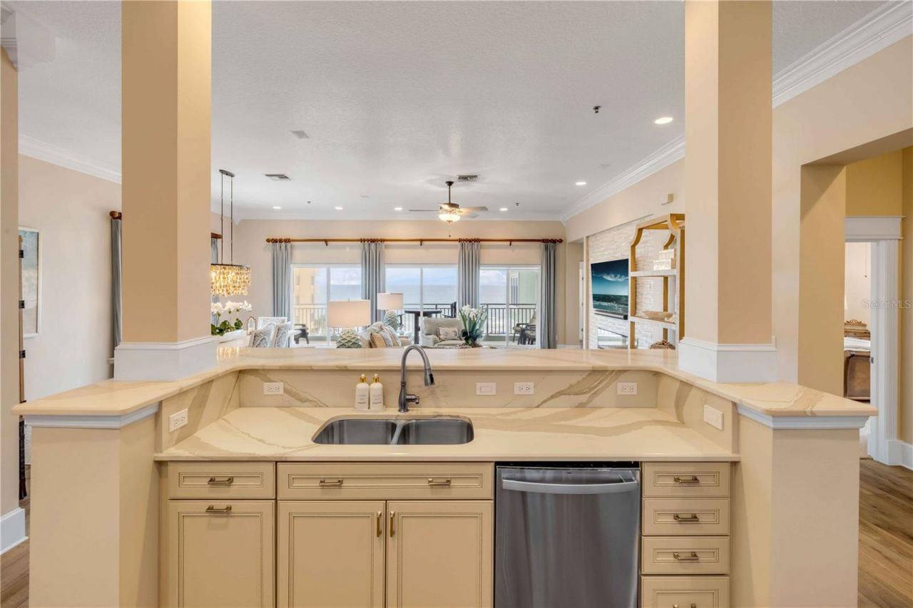 423 S Atlantic Avenue, Unit 301, New Smyrna Beach, FL 32169 Photo