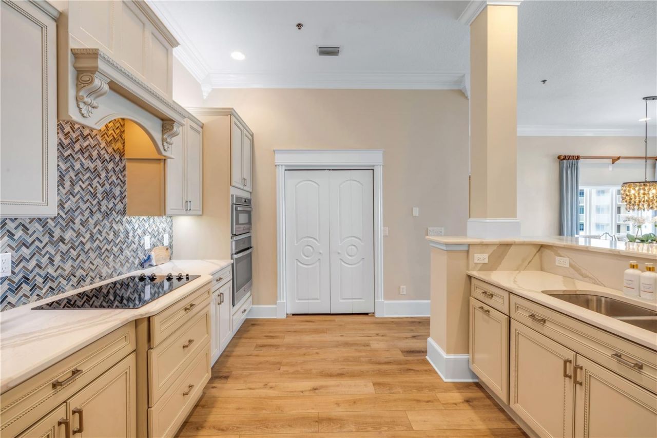 423 S Atlantic Avenue, Unit 301, New Smyrna Beach, FL 32169 Photo