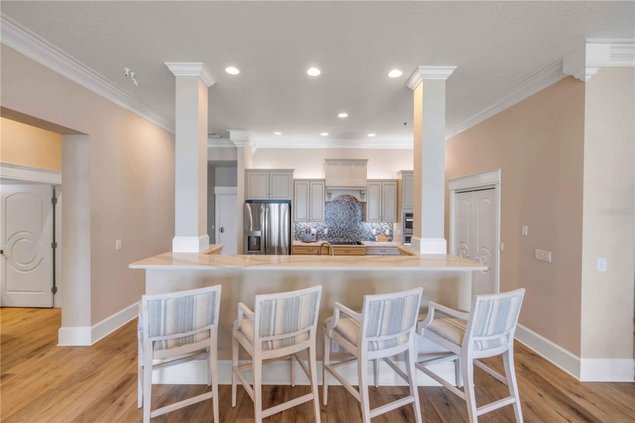 423 S Atlantic Avenue, Unit 301, New Smyrna Beach, FL 32169 Photo