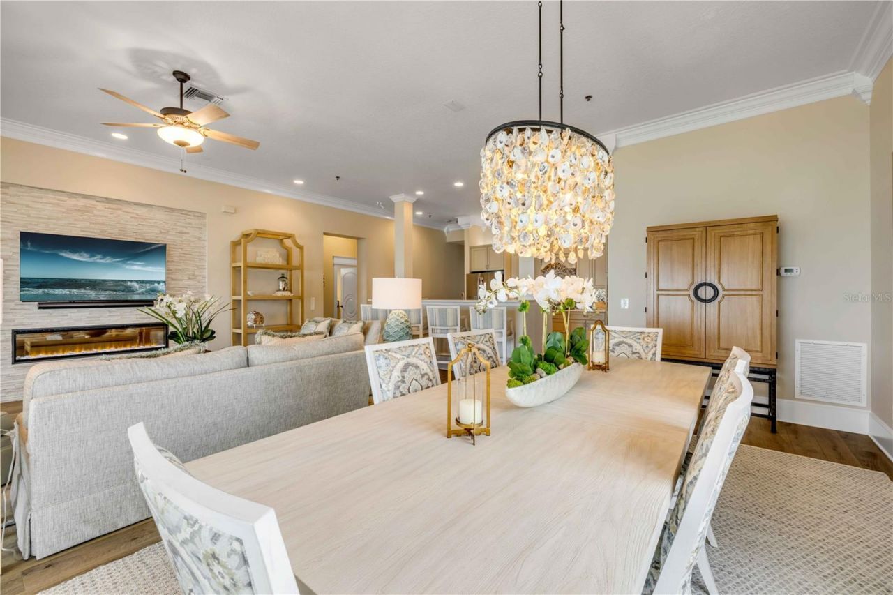 423 S Atlantic Avenue, Unit 301, New Smyrna Beach, FL 32169 Photo