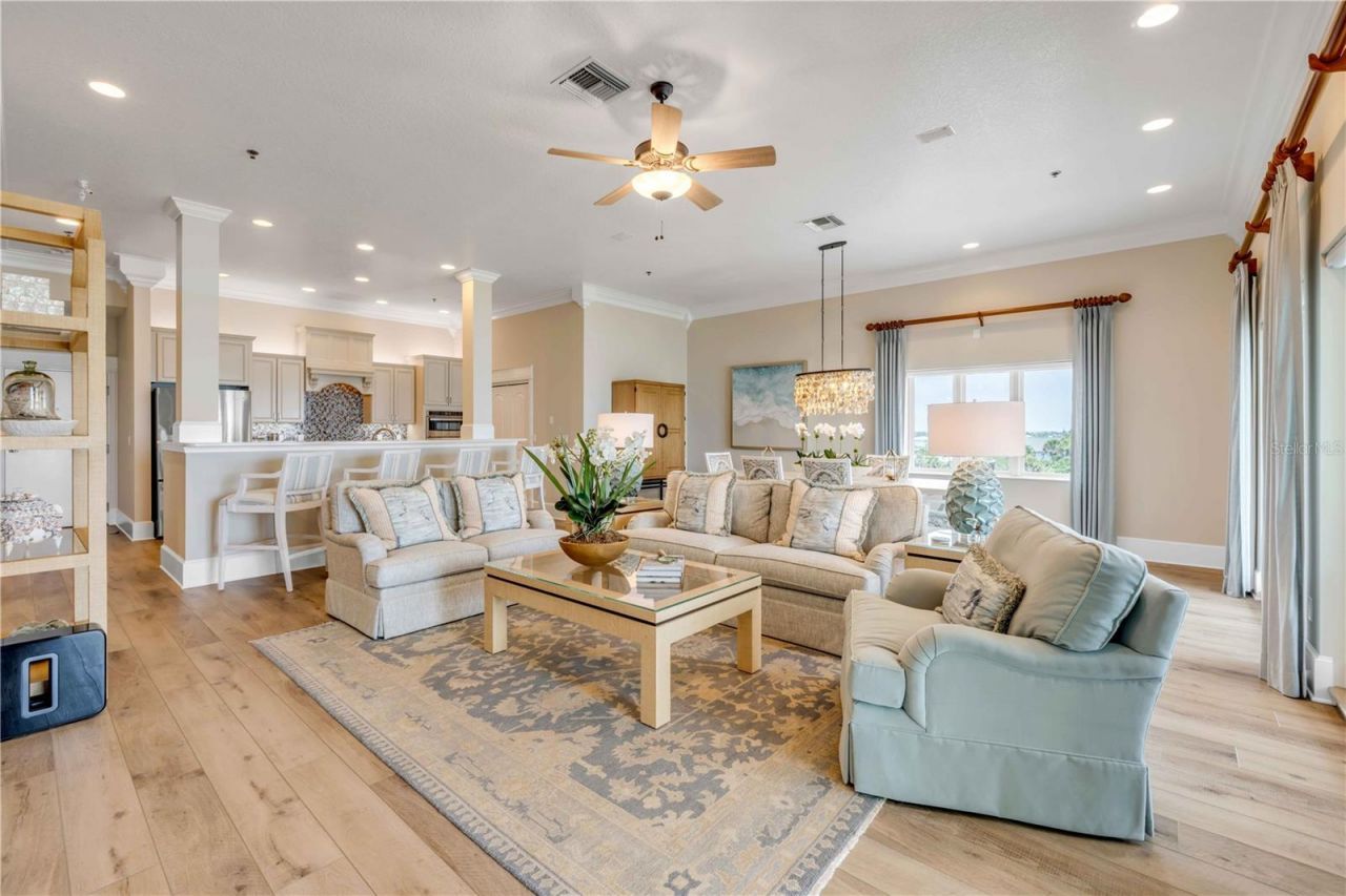 423 S Atlantic Avenue, Unit 301, New Smyrna Beach, FL 32169 Photo