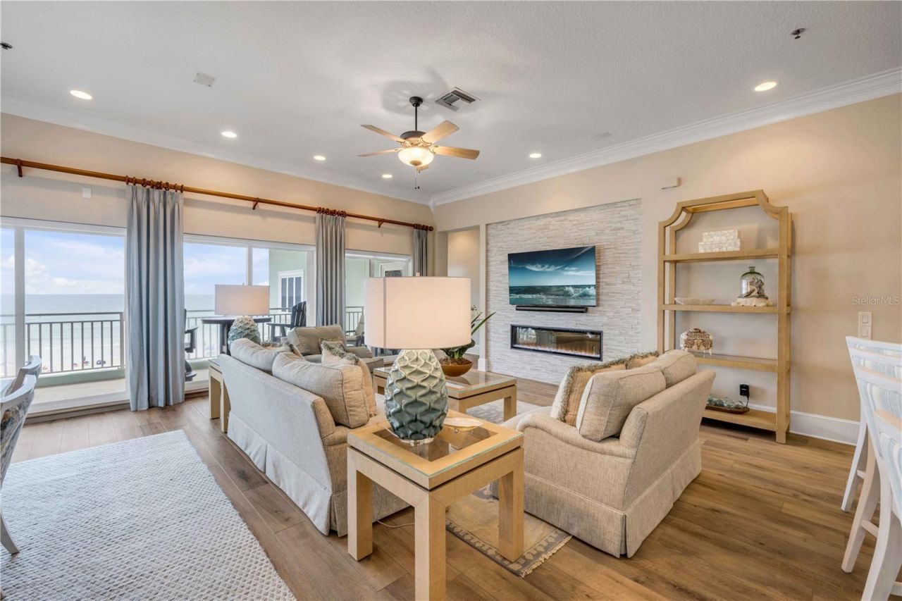 423 S Atlantic Avenue, Unit 301, New Smyrna Beach, FL 32169 Photo