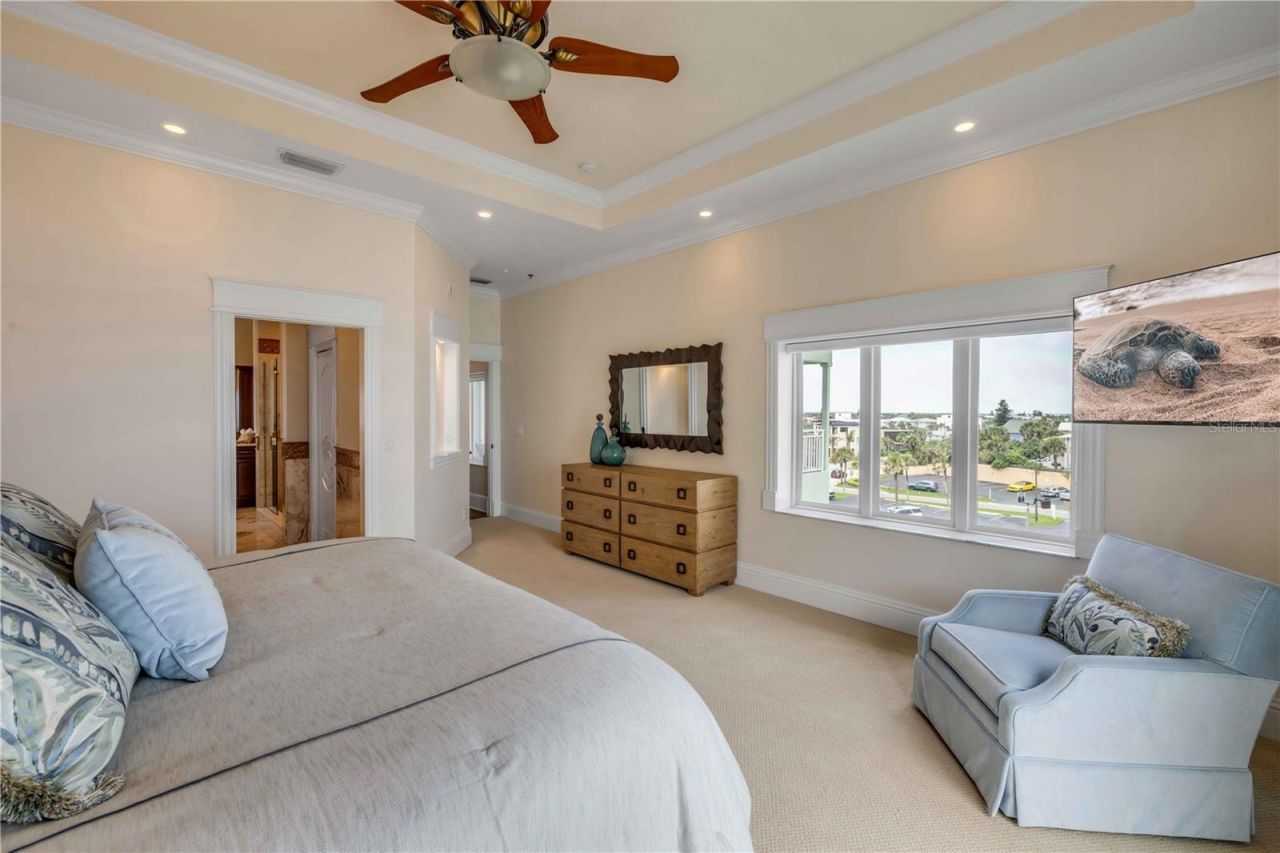 423 S Atlantic Avenue, Unit 301, New Smyrna Beach, FL 32169 Photo