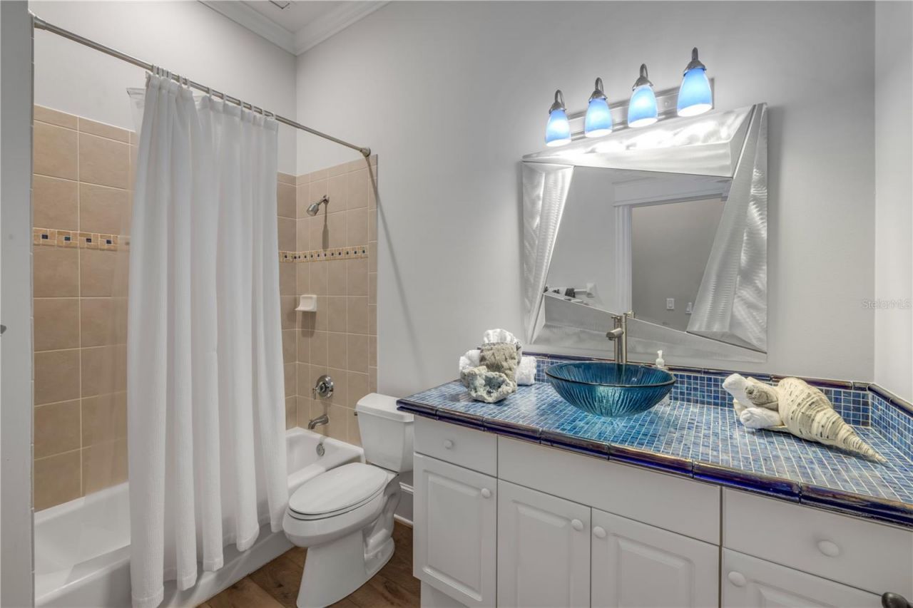 423 S Atlantic Avenue, Unit 301, New Smyrna Beach, FL 32169 Photo