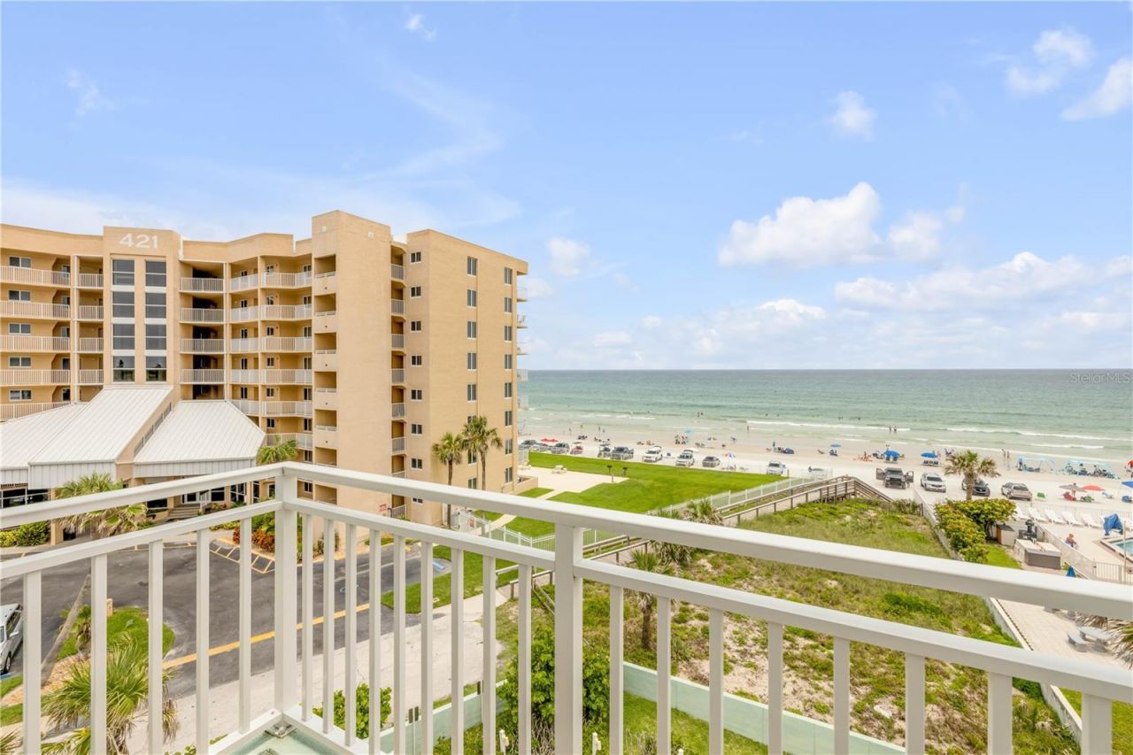 423 S Atlantic Avenue, Unit 301, New Smyrna Beach, FL 32169 Photo