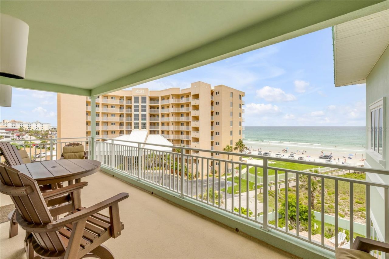 423 S Atlantic Avenue, Unit 301, New Smyrna Beach, FL 32169 Photo