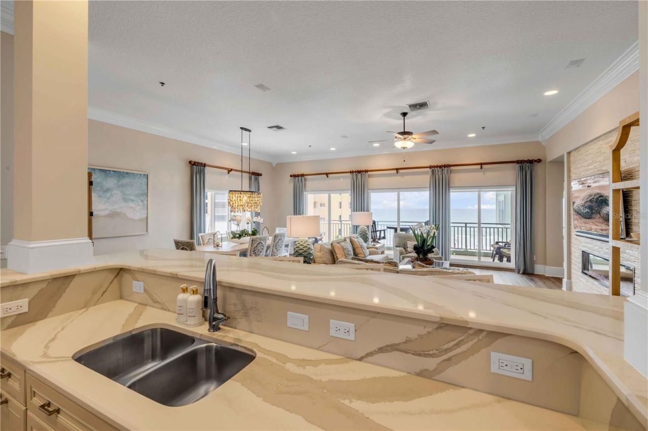 423 S Atlantic Avenue, Unit 301, New Smyrna Beach, FL 32169 Photo