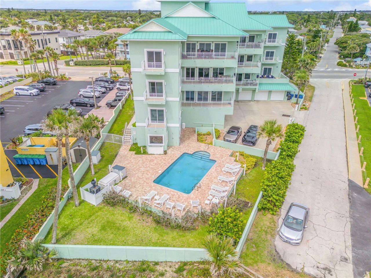 423 S Atlantic Avenue, Unit 301, New Smyrna Beach, FL 32169 Photo