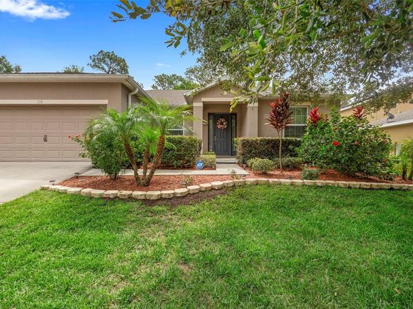 218 WELLINGTON WOODS AVENUE, DELAND, FL 32724