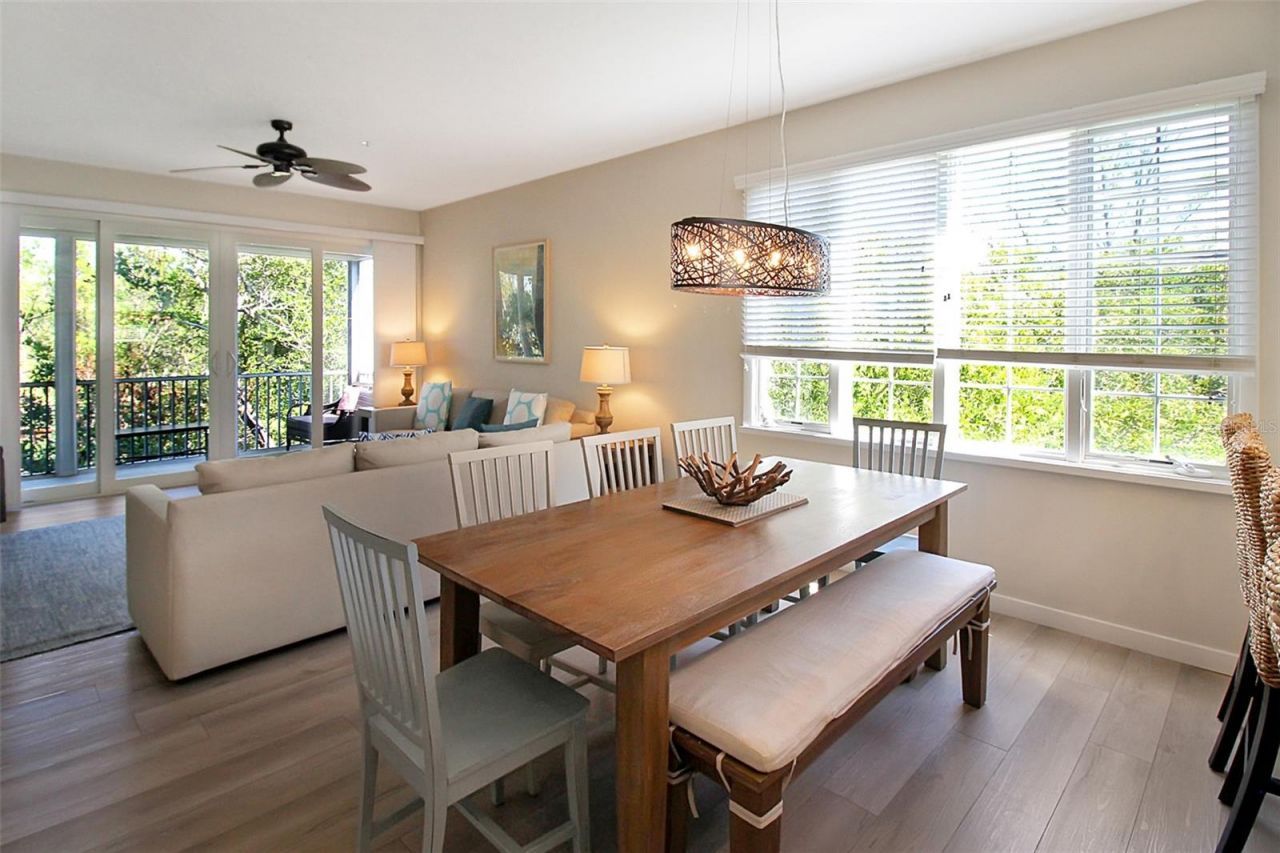 535 Forest Way, Longboat Key, FL 34228 Photo