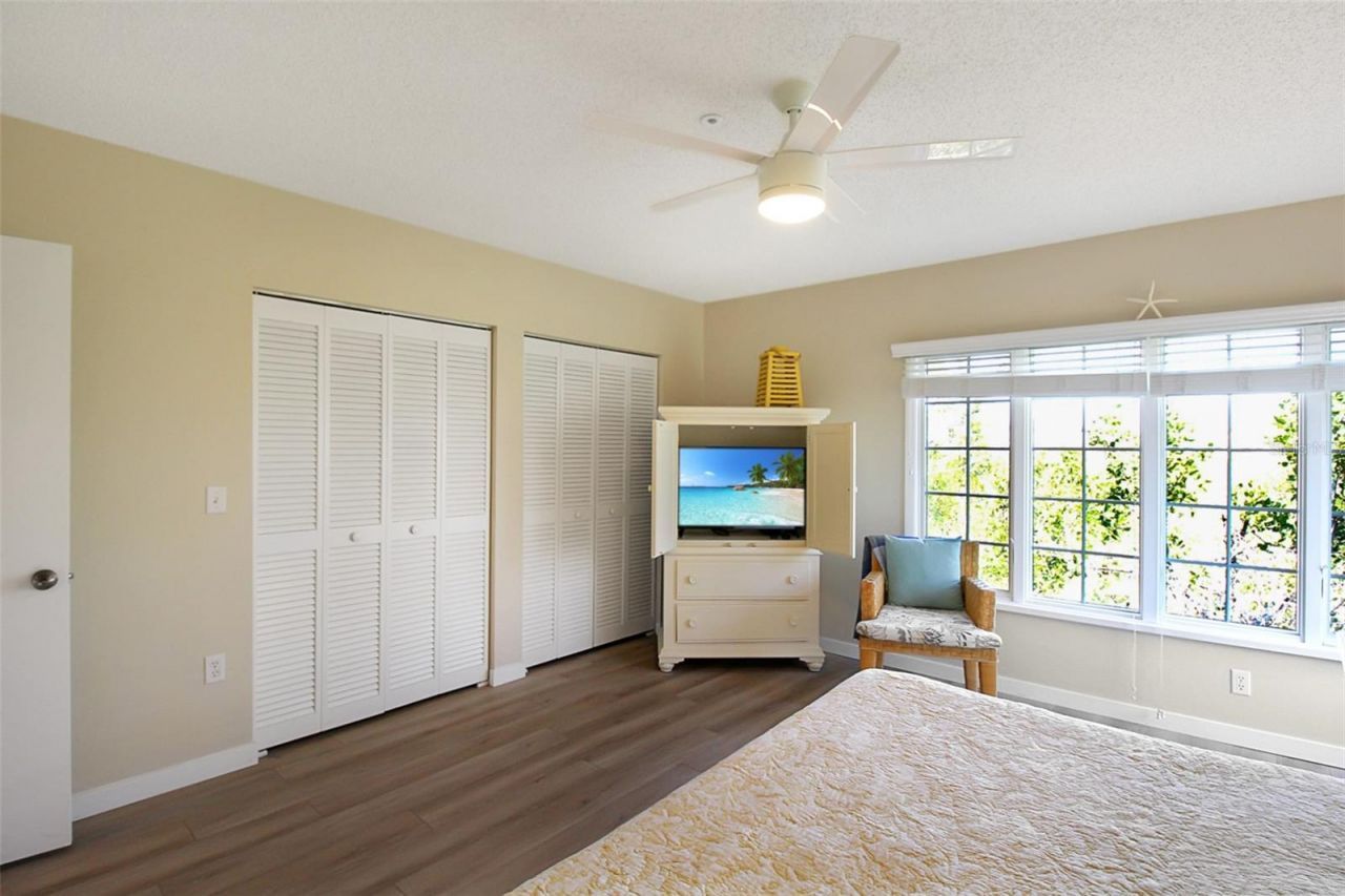 535 Forest Way, Longboat Key, FL 34228 Photo