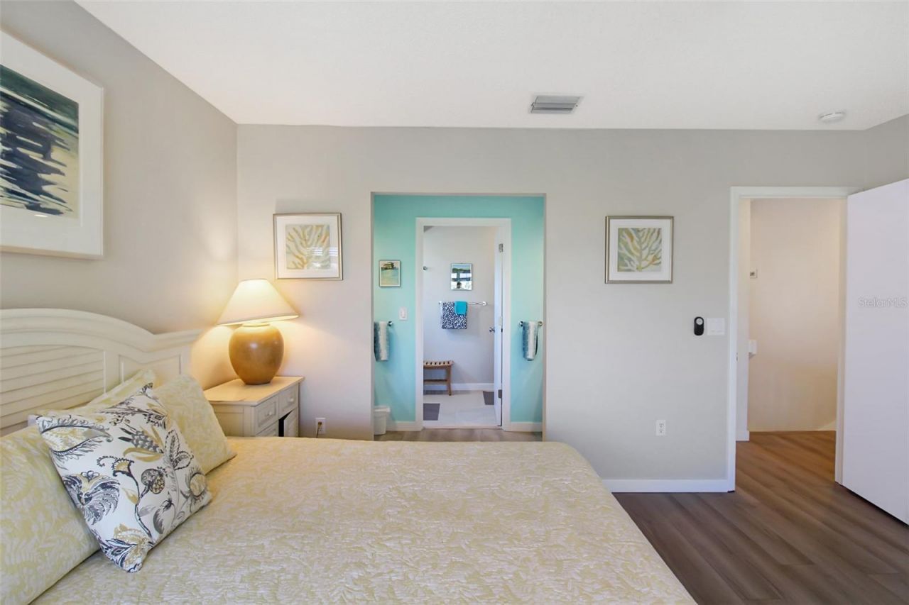 535 Forest Way, Longboat Key, FL 34228 Photo