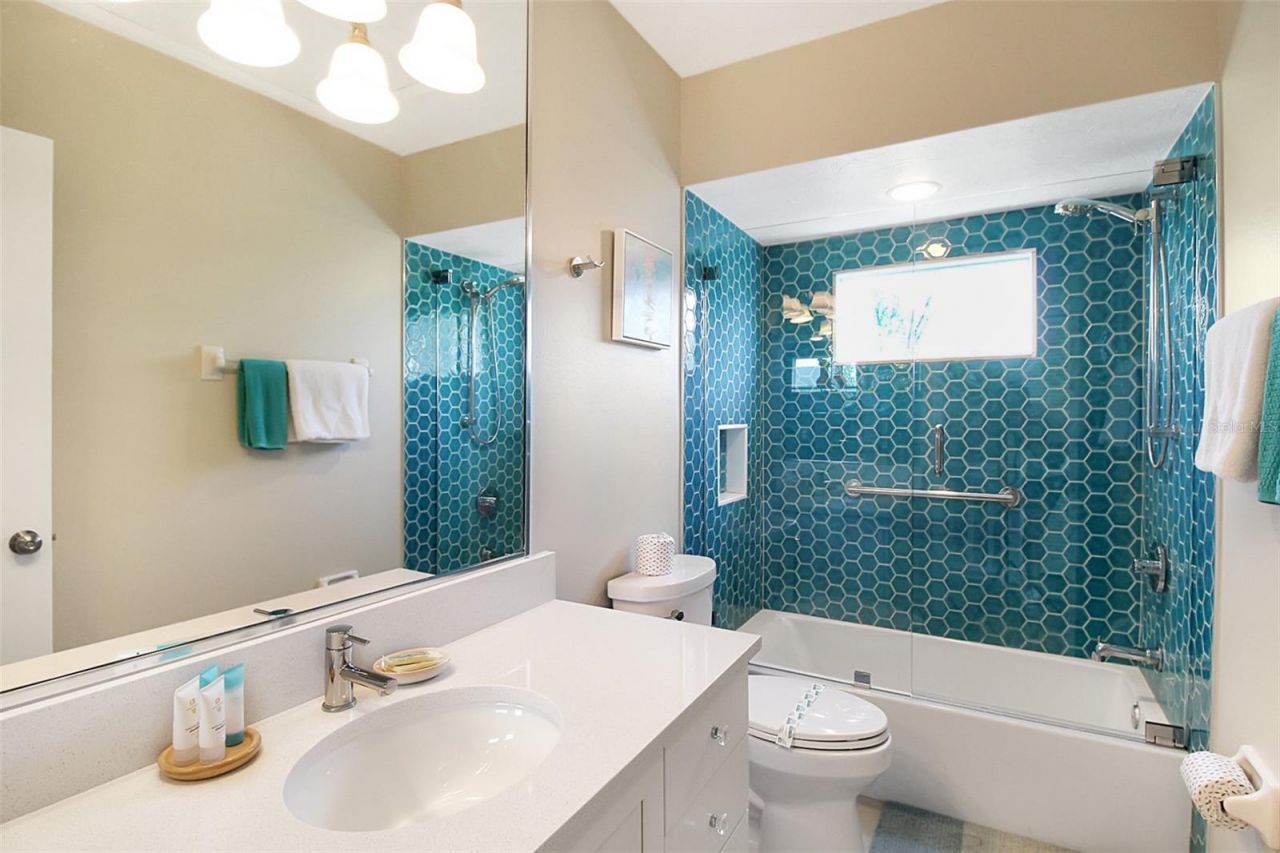 535 Forest Way, Longboat Key, FL 34228 Photo