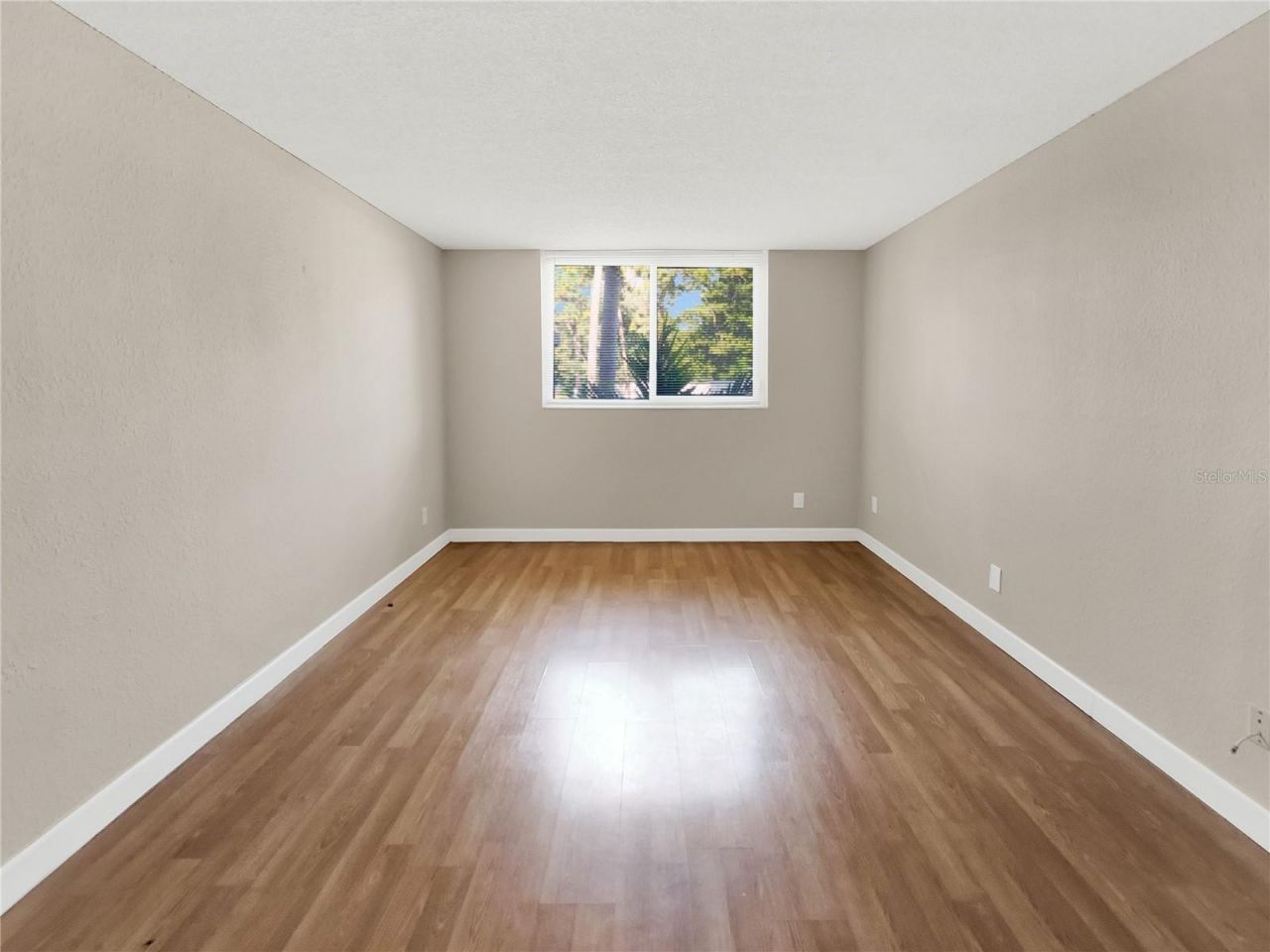 2700 Coconut Bay Lane, Unit 419, Sarasota, FL 34237 Photo