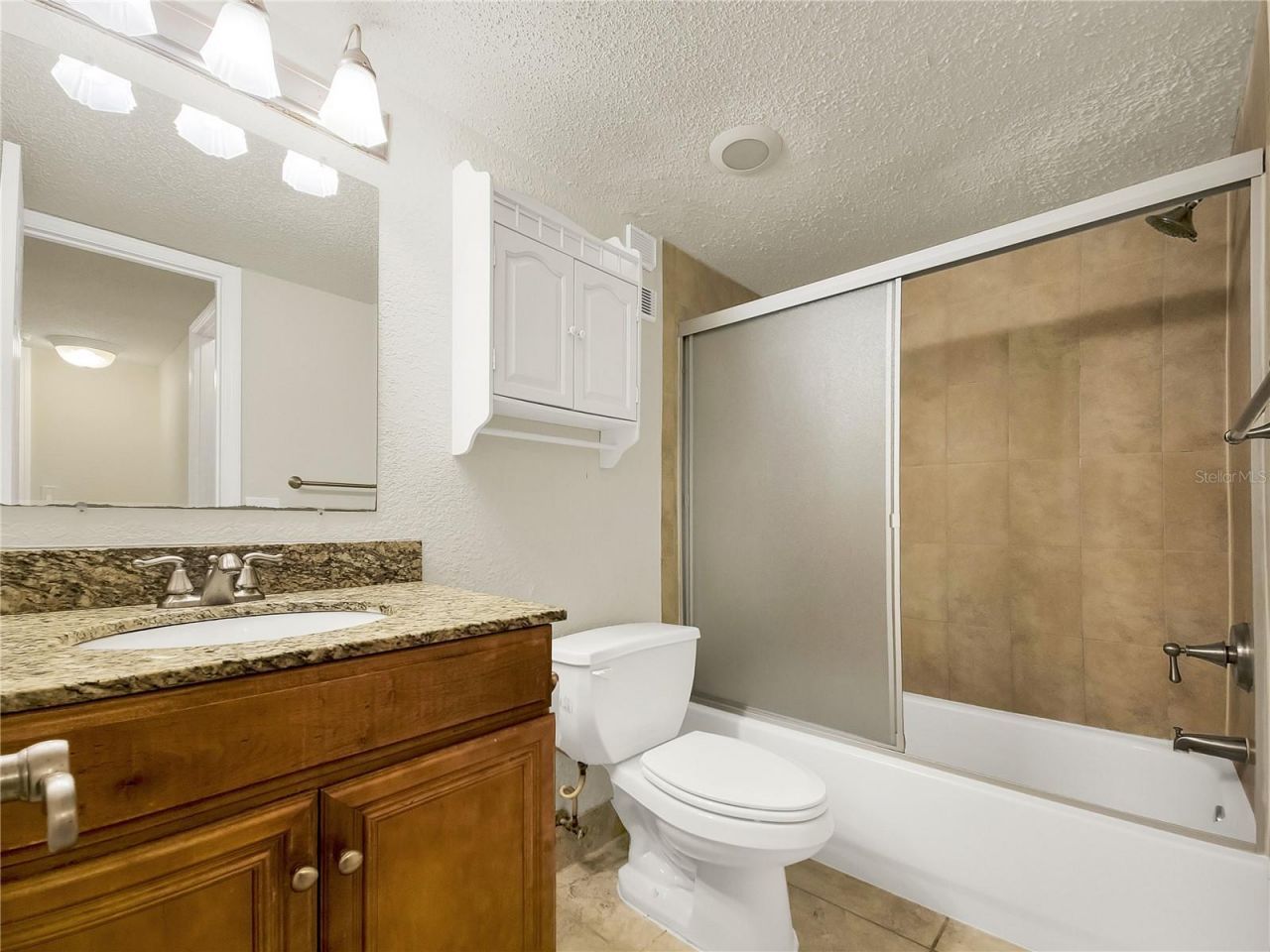 2700 Coconut Bay Lane, Unit 419, Sarasota, FL 34237 Photo